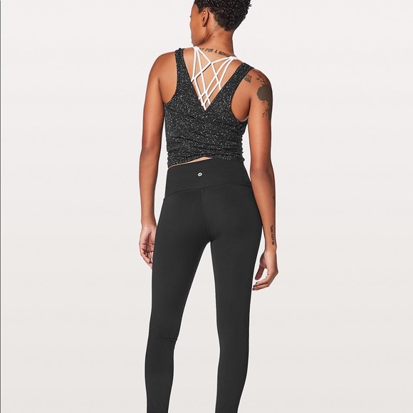 Lululemon It's A Tie Tank ( Splatter Dye Black) - Picture 4 of 6